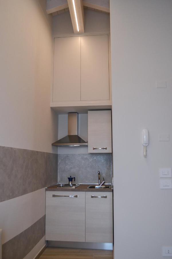 Garda Lake Maison D'Isabella Lonato Εξωτερικό φωτογραφία