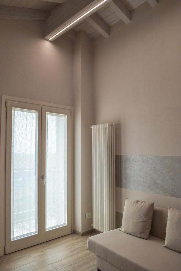 Garda Lake Maison D'Isabella Lonato Εξωτερικό φωτογραφία